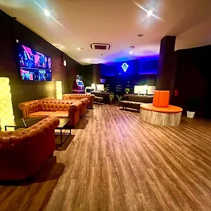 *** Hotel Arena Esports @ Bugis Village Singapore
